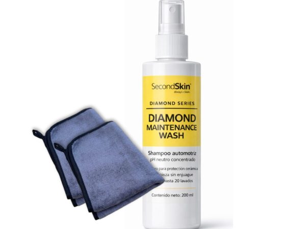Kit de mantenimiento cerámico para auto SecondSkin con shampoo Diamond Maintenance Wash y microfibra premium